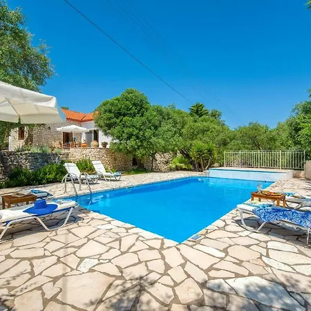 Emmy Villa Gaios